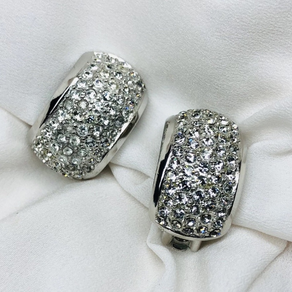 Vintage ✨ Christian Dior ✨ Silver Toned Crystal Huggie Clip On Earrings Signed